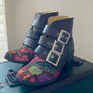 Belted/Floral Patterned Booties